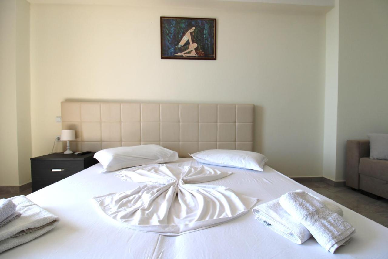 Summer Dream Hotel Sarande Exterior photo