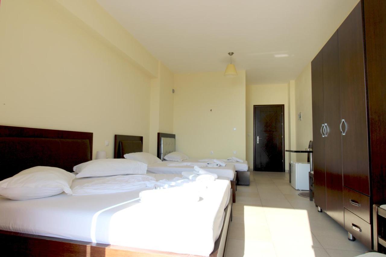 Summer Dream Hotel Sarande Exterior photo