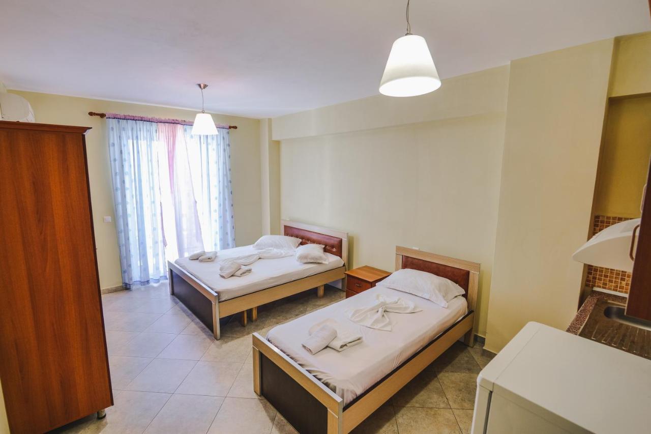 Summer Dream Hotel Sarande Exterior photo