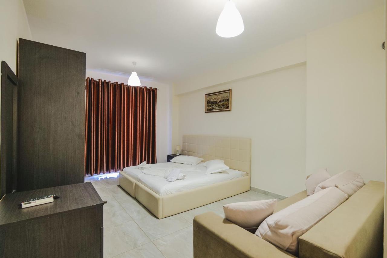 Summer Dream Hotel Sarande Exterior photo