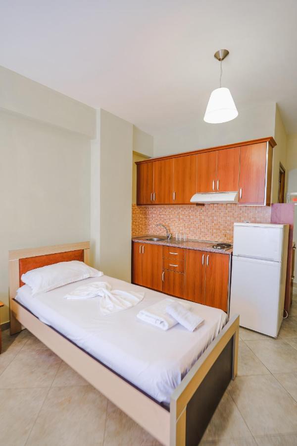 Summer Dream Hotel Sarande Exterior photo