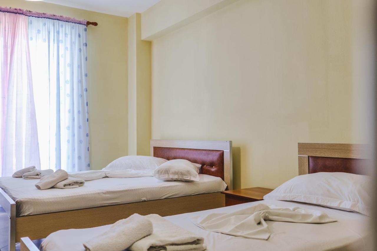 Summer Dream Hotel Sarande Exterior photo